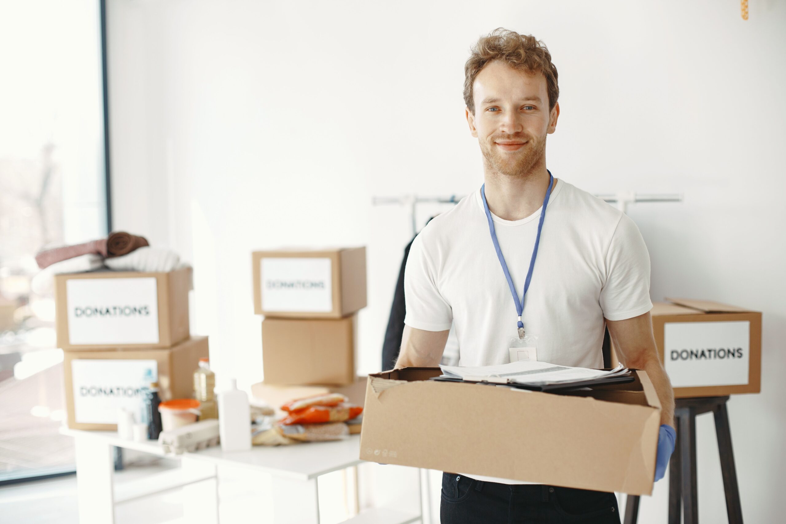 Ringless Voicemail for Nonprofits: Boosting Donations, Volunteer Sign-Ups, and Event Turnout
